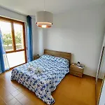 Casa Viviana Con Box Bici Moto Auto 폴로니카