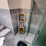 Casa Viviana Con Box Bici Moto Auto * 폴로니카
