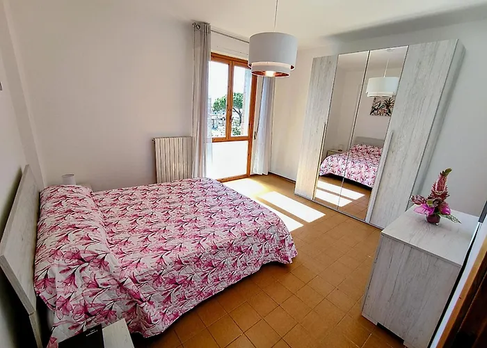 Casa Viviana Con Box Bici Moto Auto Appartement Follonica