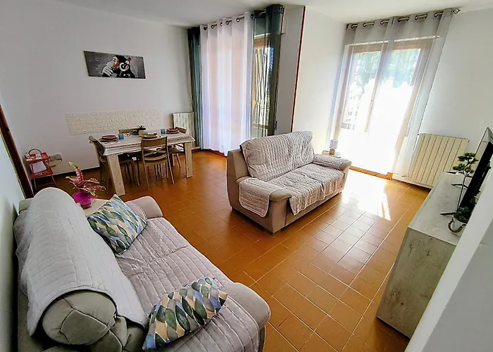 Casa Viviana Con Box Bici Moto Auto Appartement