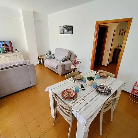 Casa Viviana Con Box Bici Moto Auto * Follonica